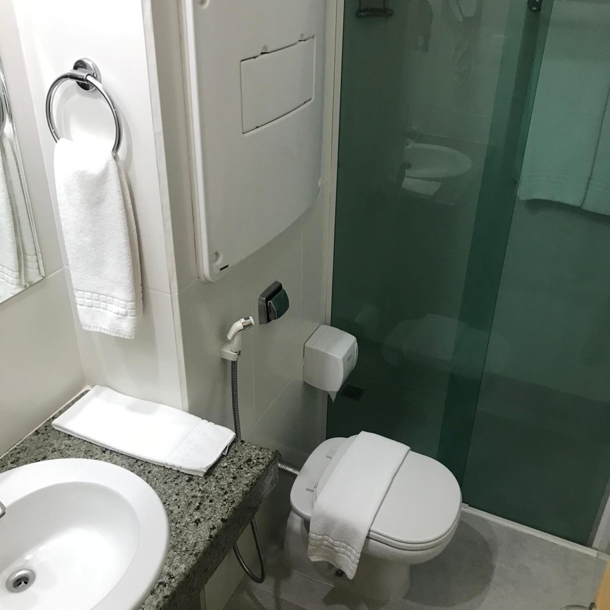 Quarto Premier com 2 Camas de Solteiro